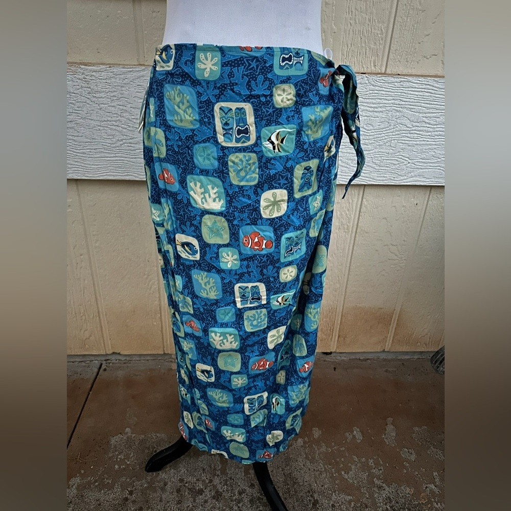 New Rare Reyn Spooner Disney Pixar Finding Nemo Sarong Multicolored Women's M-L